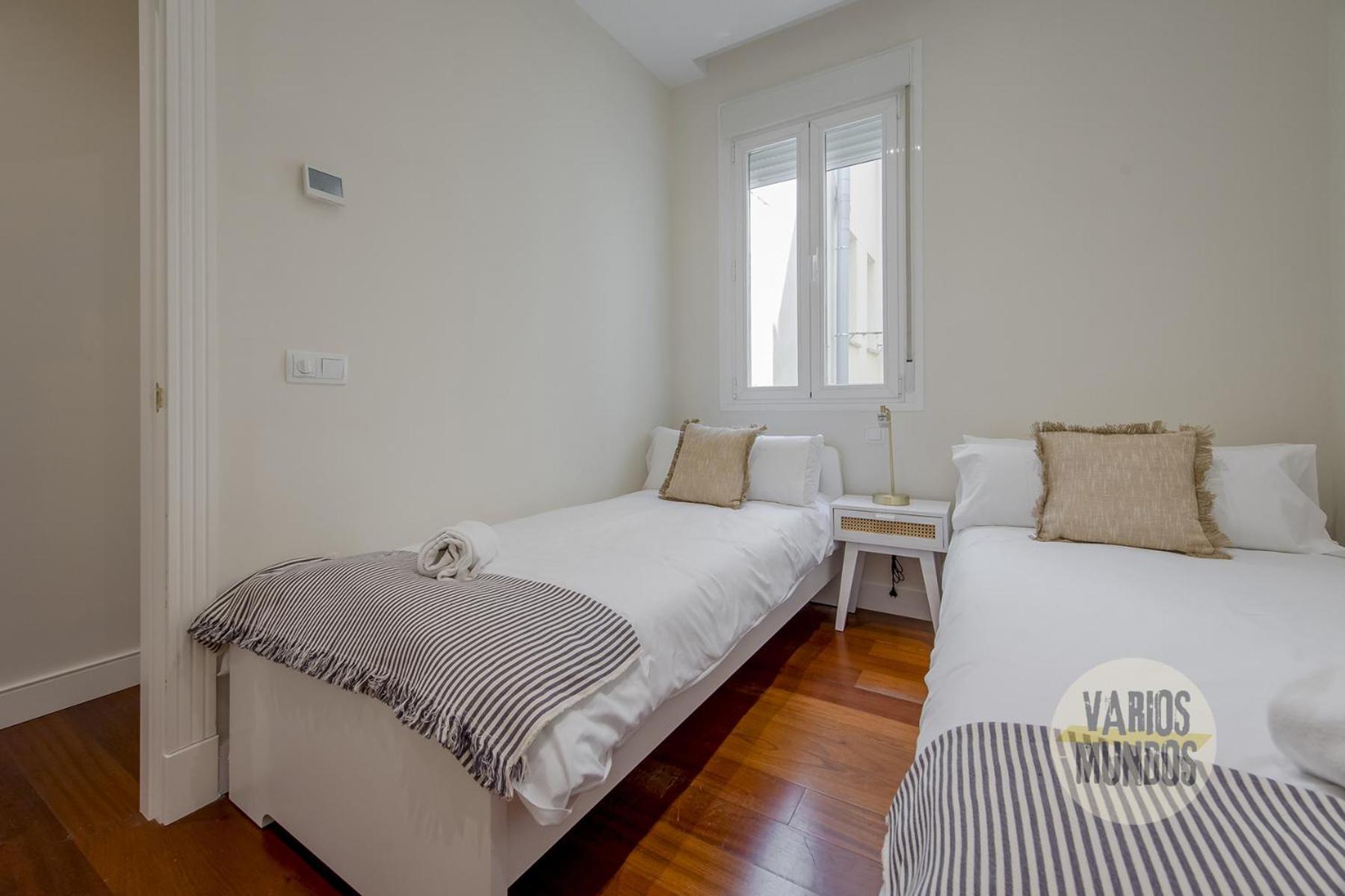 Premium Apt 10Pax En Plaza Espana-Gran Via Madrid Luaran gambar